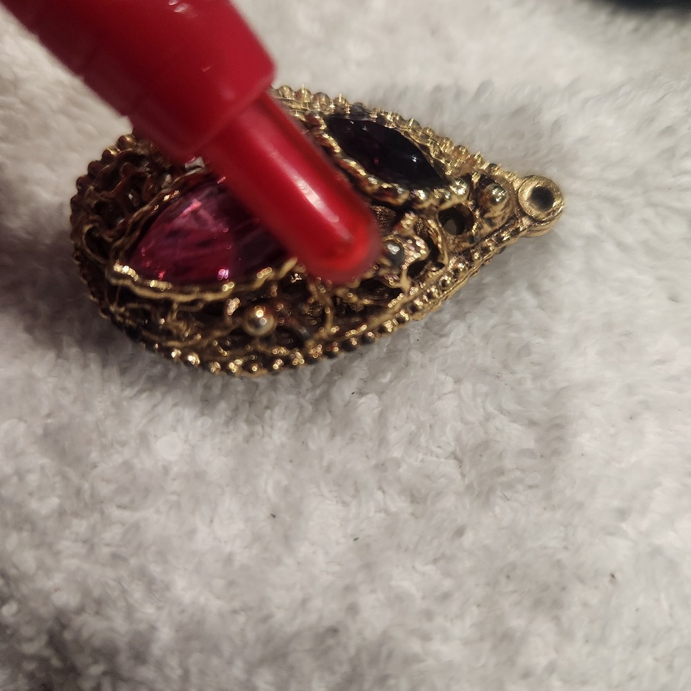 Vintage Gold Tone Filigree Teardrop Pendant Pink Purple Marquise Rhinestone - Picture 10 of 13